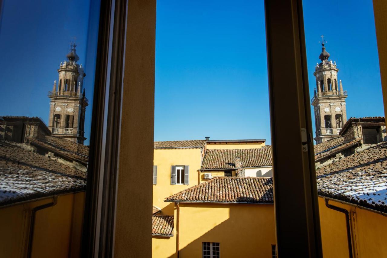 Palazzo Le Poste - Suite And Apartments Parma Luaran gambar