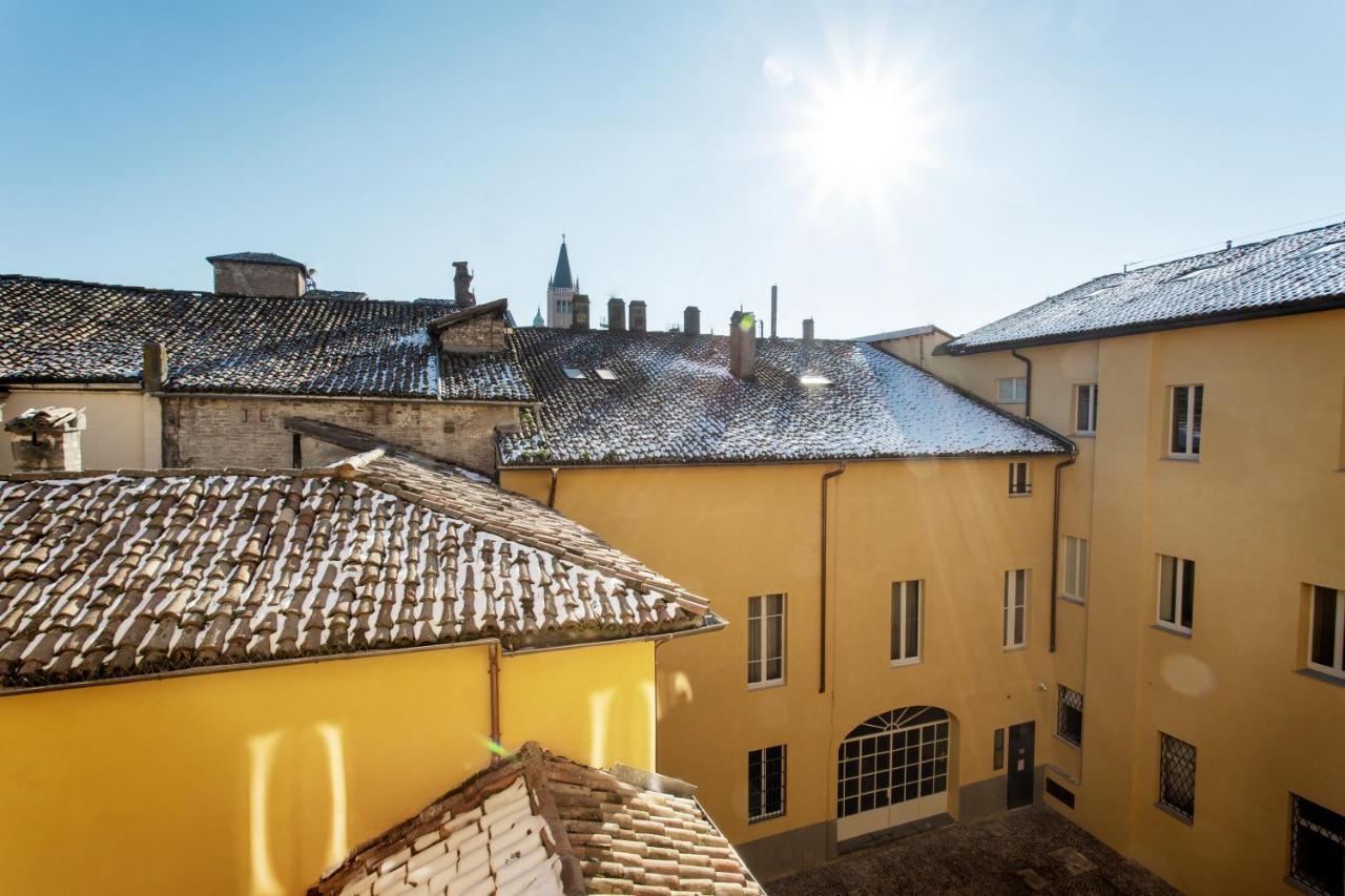 Palazzo Le Poste - Suite And Apartments Parma Luaran gambar
