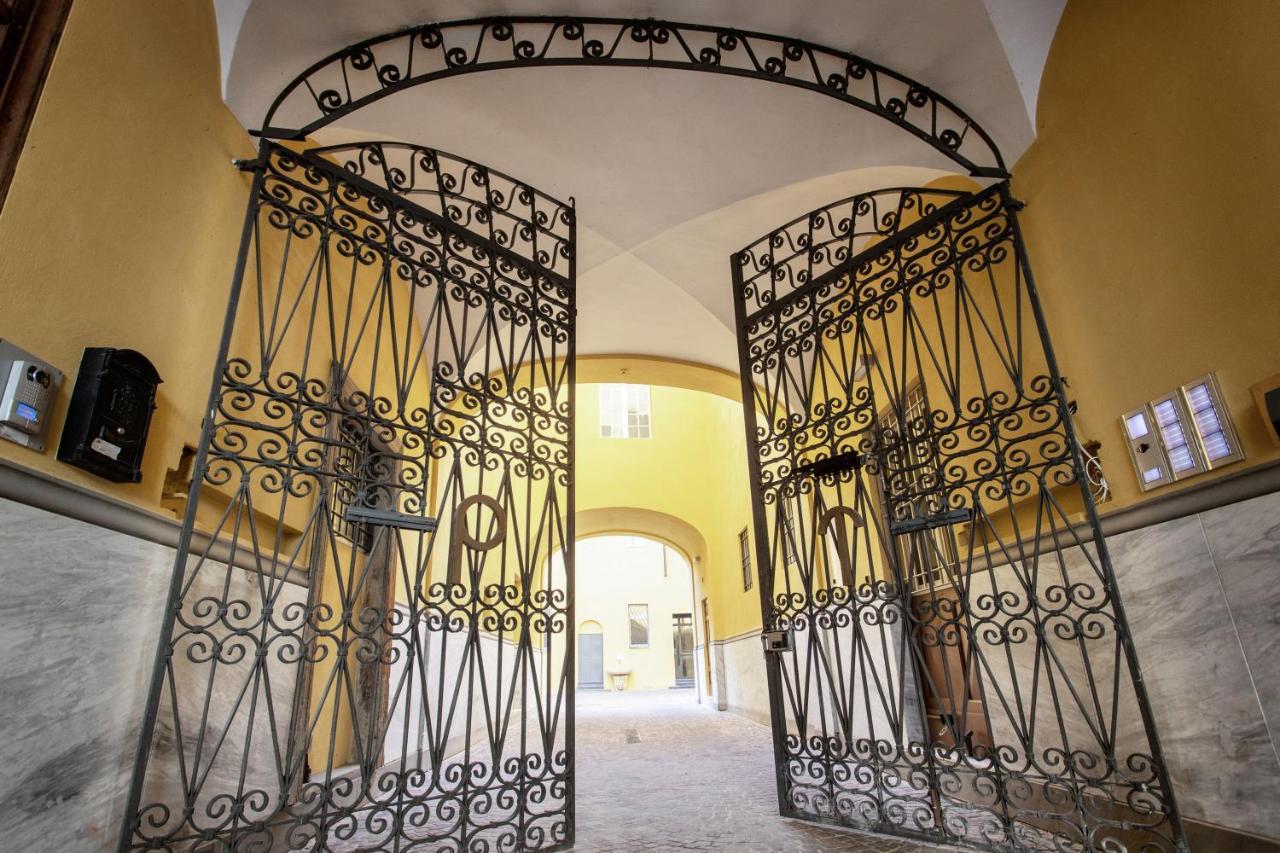 Palazzo Le Poste - Suite And Apartments Parma Luaran gambar