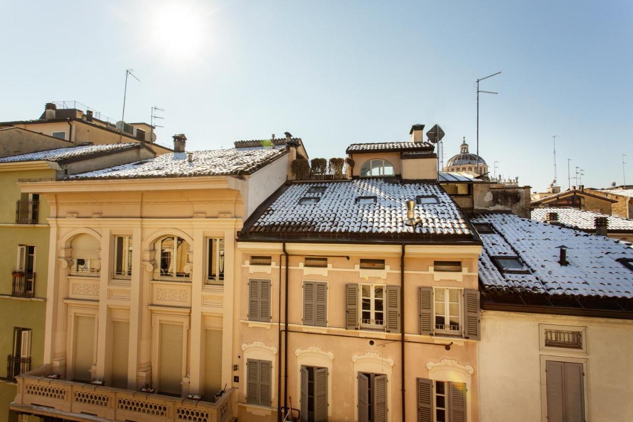Palazzo Le Poste - Suite And Apartments Parma Luaran gambar